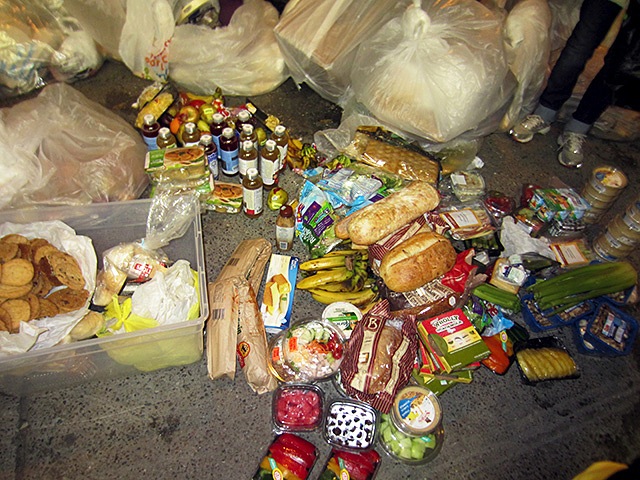 I Dumpster-Dived with a Bunch of Freegans