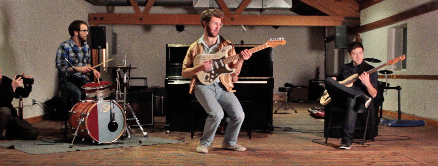 One Band Have Worked Out a Way to Cheat Spotify out of Money