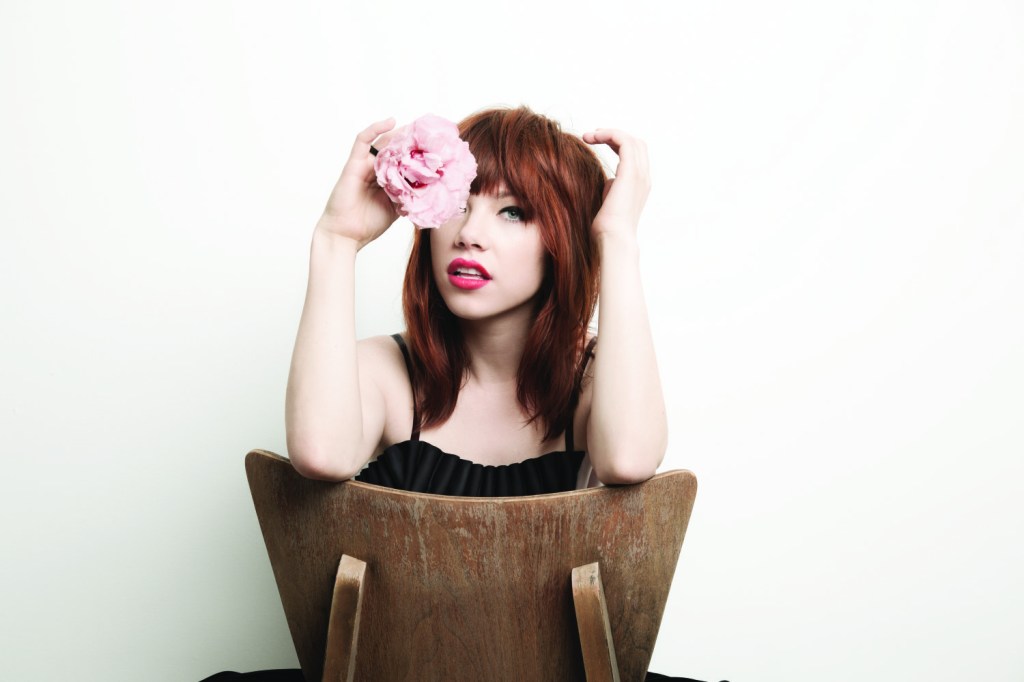 Why Did Carly Rae Jepsen’s E•MO•TION Flop Commercially?