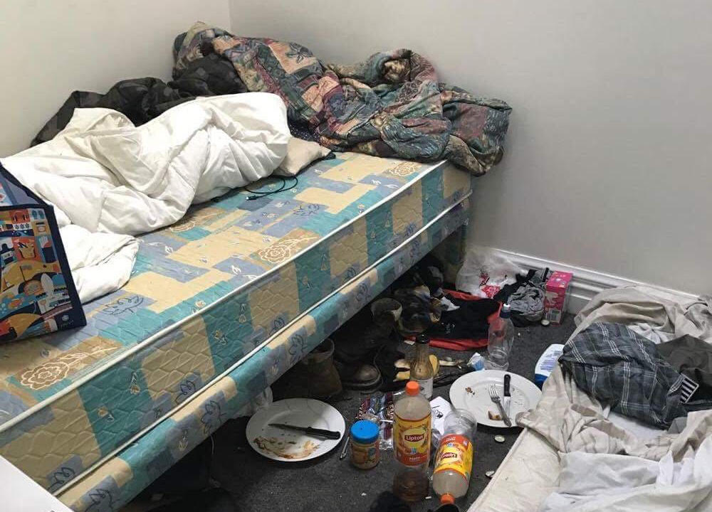 New Zealanders Tell Us the Desperate Lies They’ve Told Landlords to Get a Flat