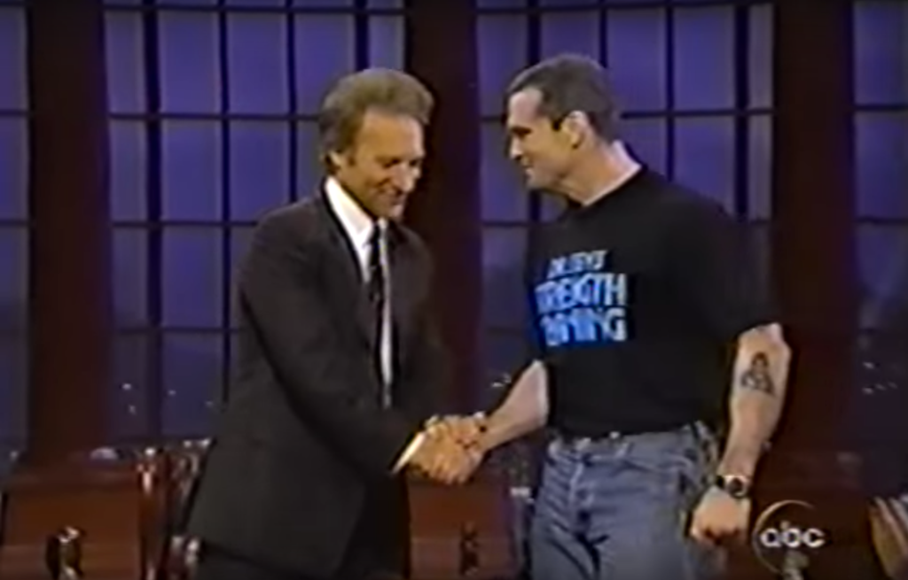 Vergewaltigung? Wie Henry Rollins vor 19 Jahren diesen Talkshow-Moderator zerlegte