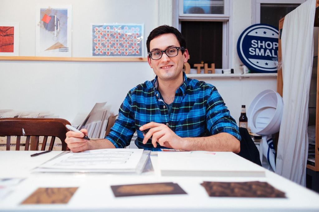 Immigrant Artist Creates Old School Photocopier Print Shows for Everyone