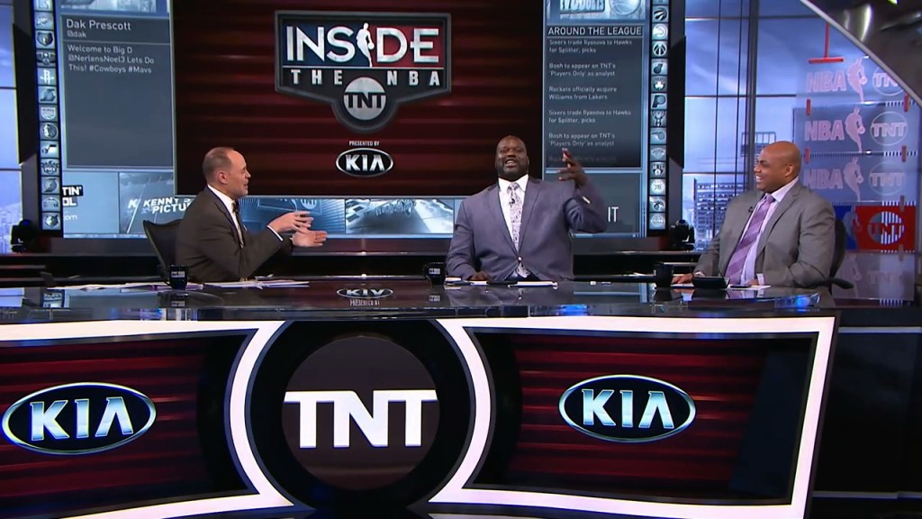Moms Wade into Shaq-JaVale McGee Feud