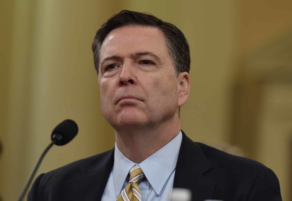 FBI Menyelidiki Hubungan Antara Timses Donald Trump dan Agen Rahasia Rusia