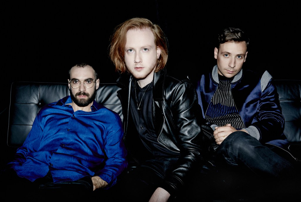 Two Door Cinema Club: La voz (no) generacional del indie