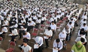 Bertanya Pada Pakar: Apa Alasan Anak Muda Indonesia Masih Terobsesi Formasi CPNS 2019
