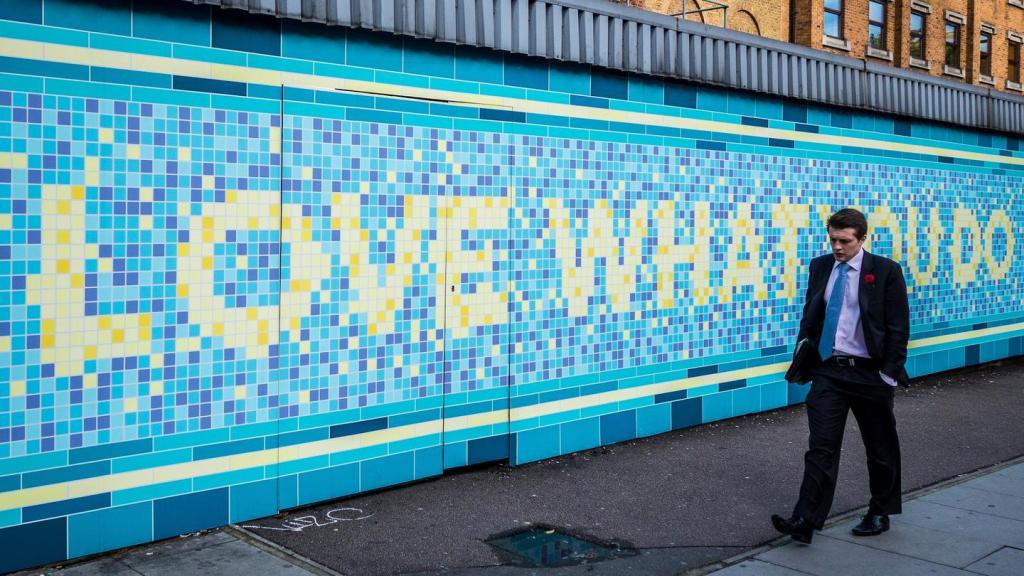 This Startup Believes You’ll Work for Strangers for Free
