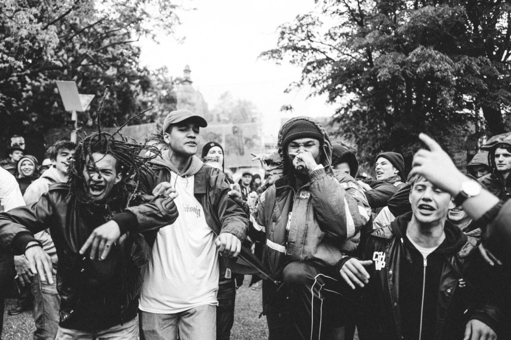 Fotos davon, wie S.O.S den 1. Mai in Zürich feiern