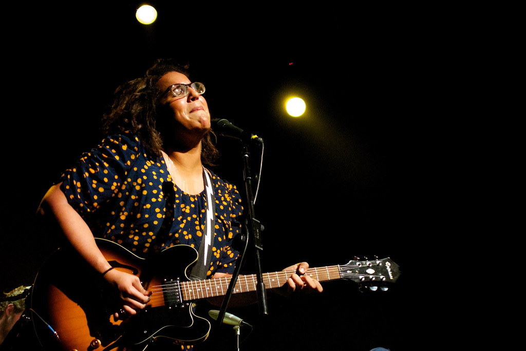 Alabama Shakes zagrali piosenkę z lat 40. w studiu z trzeciej dekady XX wieku