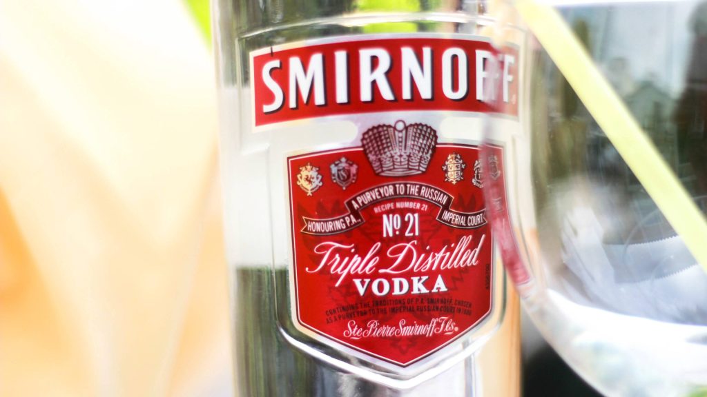 Smirnoff trollt Donald Trump mit einer neuen Kampagne