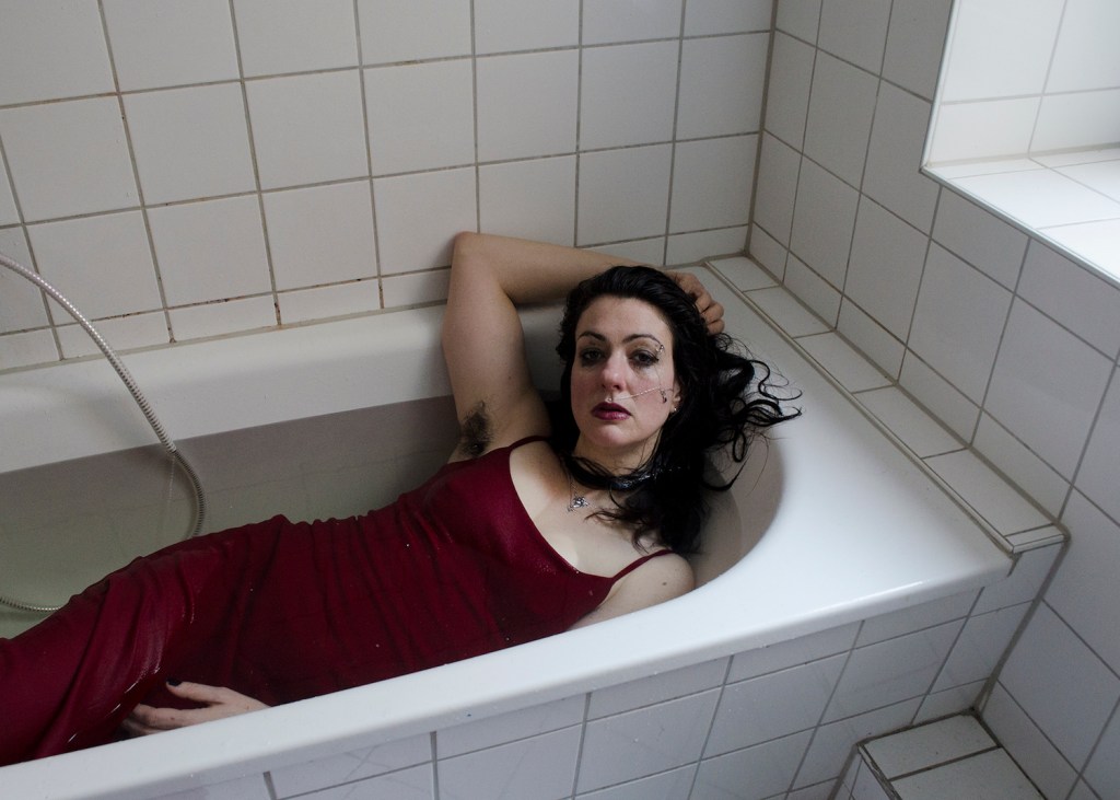 Mød kvinden, der forlod en verden af feministiske privatskoler for at blive sexarbejder