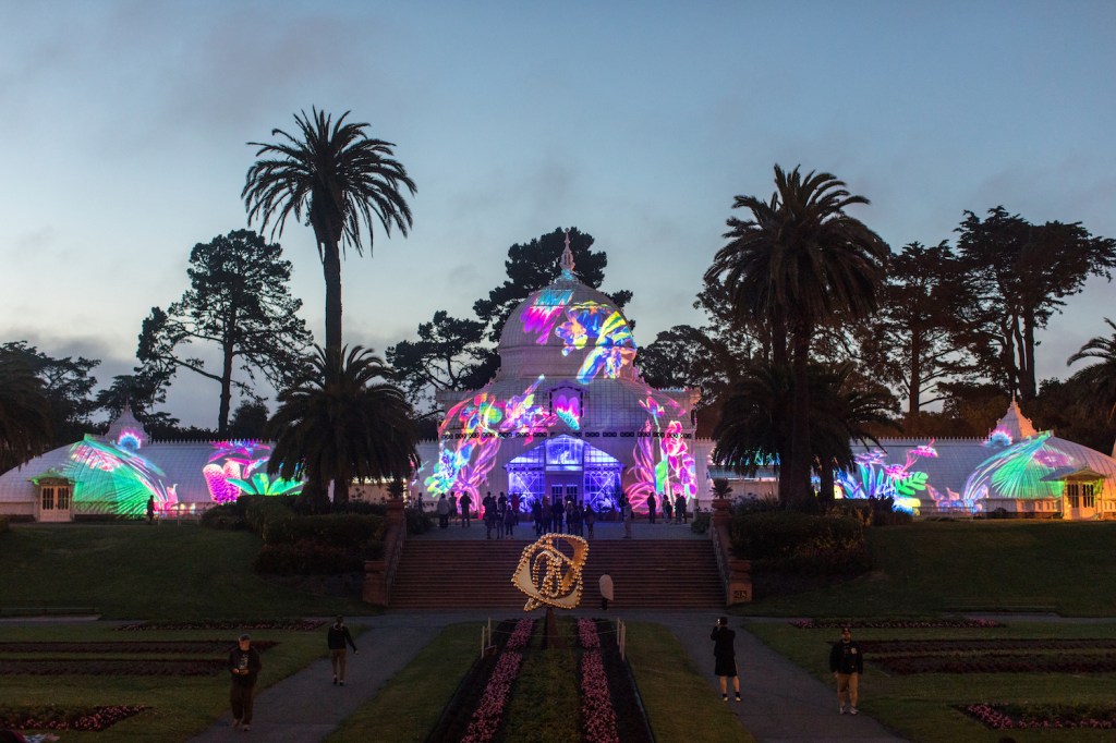 Psychedelic Light Art Celebrates the Summer of Love’s 50th Anniversary