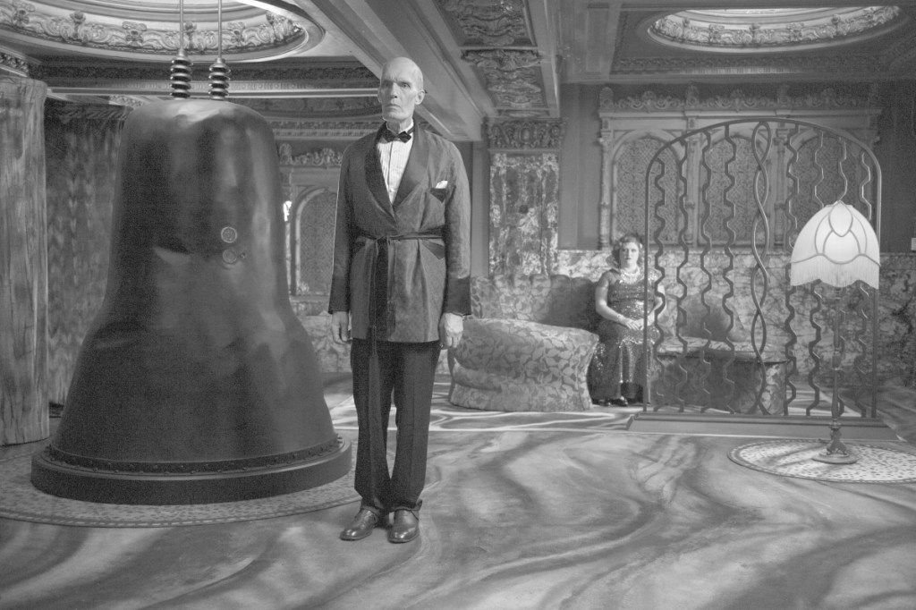 What the Hell Is Happening on ‘Twin Peaks’?