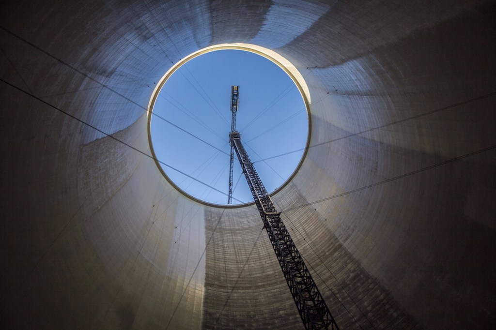 Britain’s First Nuclear Power Plant in 20 Years Is Delayed and Over Budget
