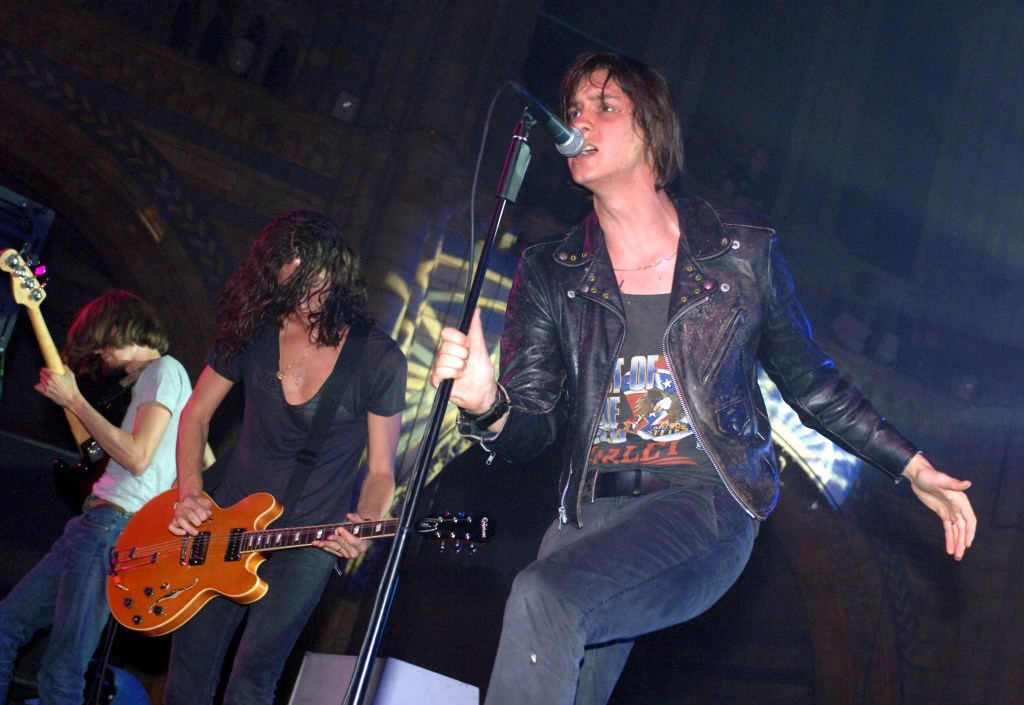 A era dos Strokes e do indie  alavancaram ou estragaram o rock?
