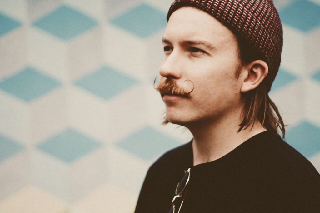 Luttrell’s ‘Generate’ EP Shimmers Like a Late-Summer Heat Haze