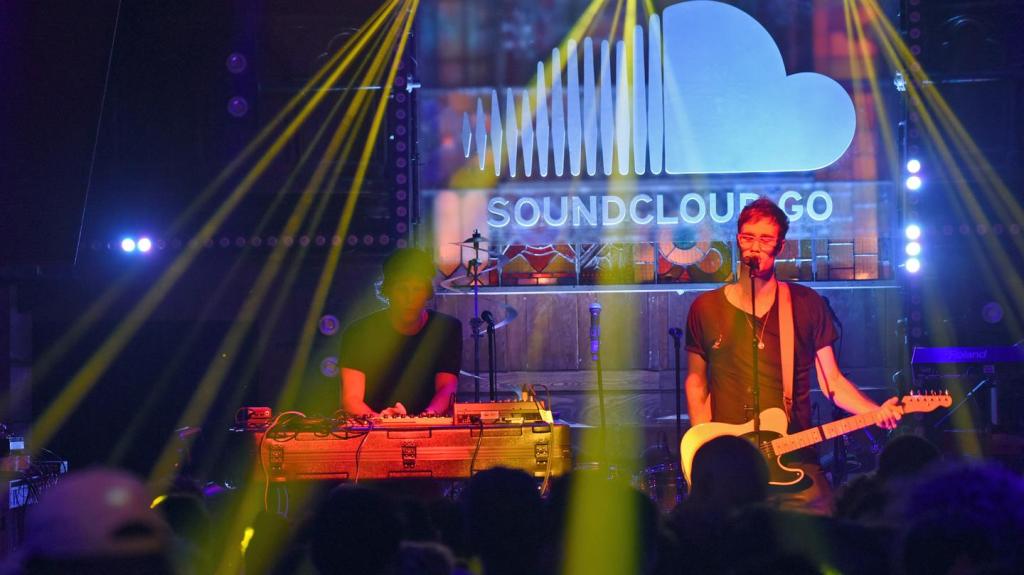 Een team vrijwilligers archiveert SoundCloud voordat het kopje onder gaat