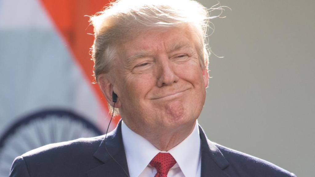 Un restaurant scade preţurile de fiecare dată când Trump dă afară pe cineva de la Casa Albă