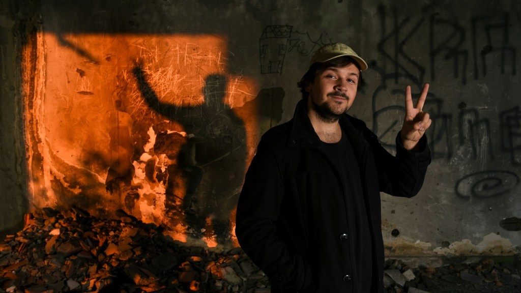 Hector Gachan Blends Dreamy Pop With Memories of Post-War Sarajevo