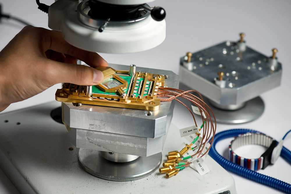 New Analysis Suggests That Commercial Quantum Computers Are Kinda Slow