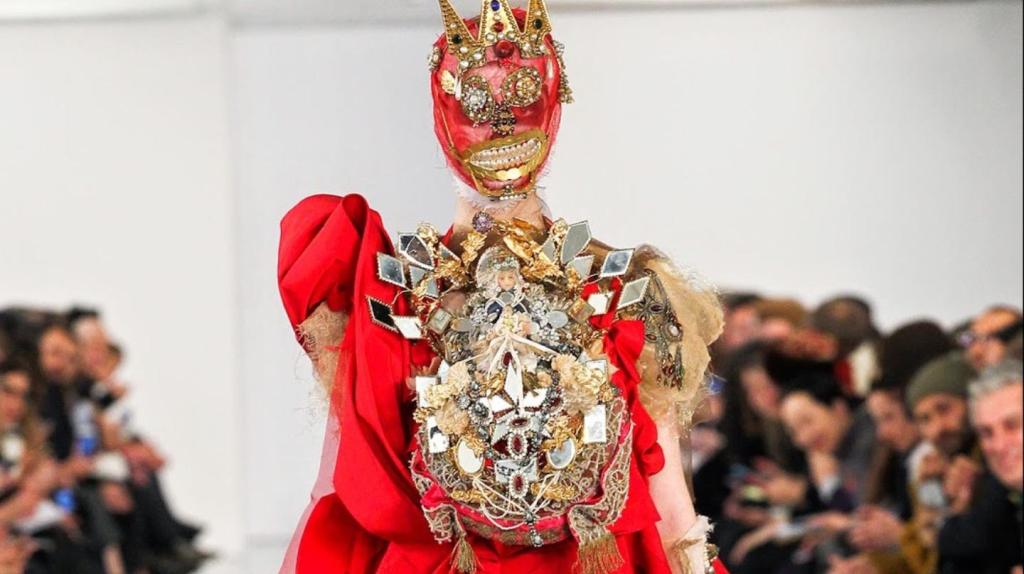 10 Questions You Always Wanted to Ask a… Fashion Critic