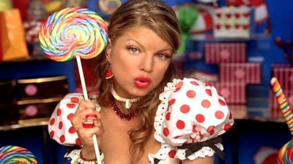 Why Was 2000s Pop Such an Anomaly?