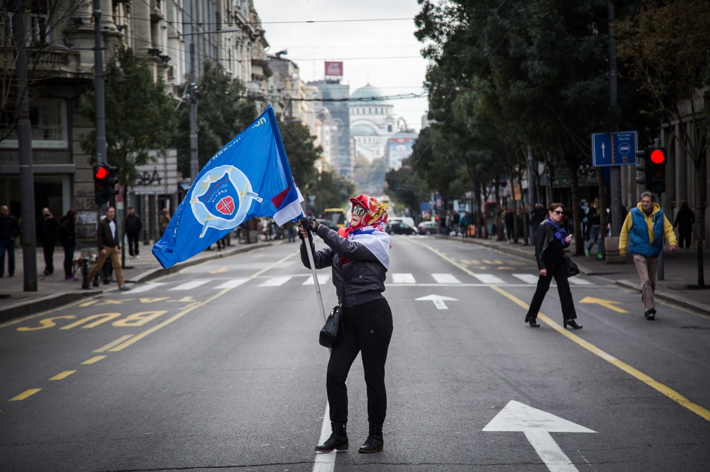 „Vratite nam državu“, traže sindikati vojske i policije