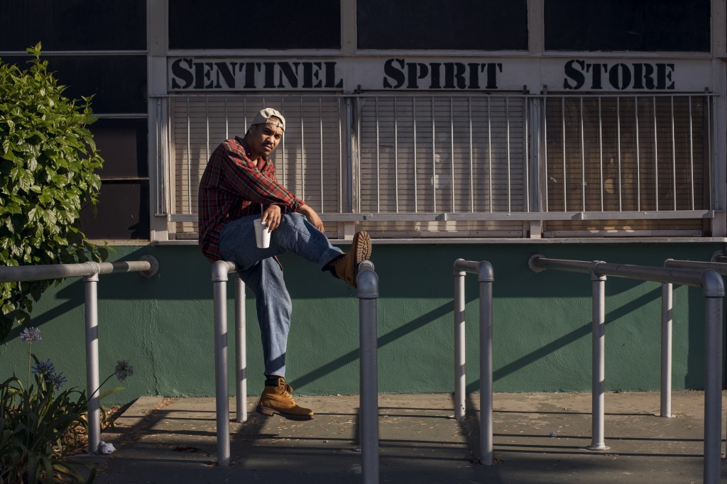 LA Rapper Natia Charts a Path Out of Homelessness
