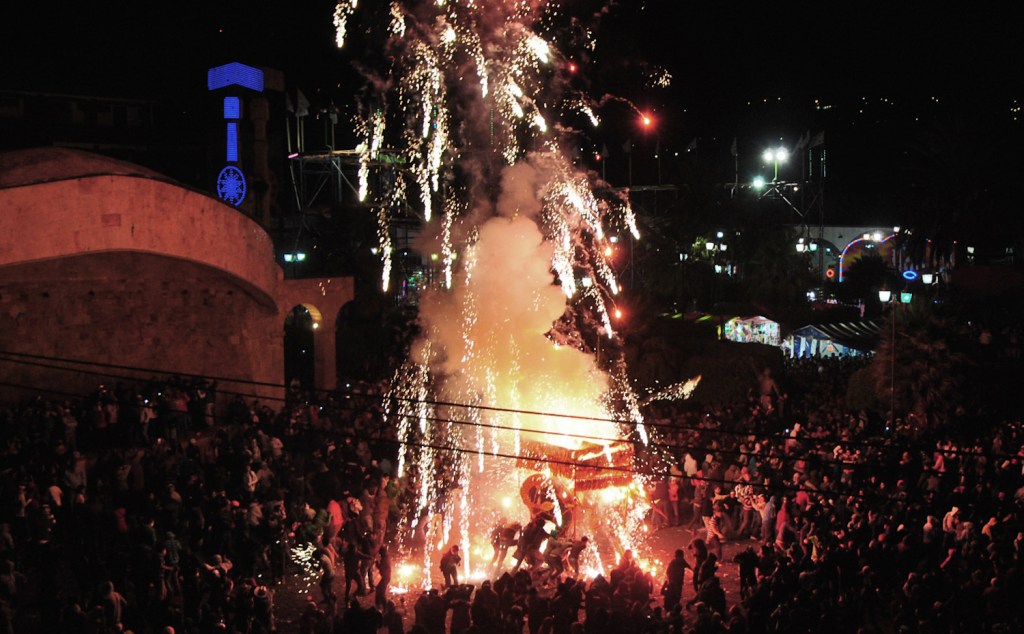 This Mexican Town Throws a Crazy Fireworks Party for Ten Days Every Year