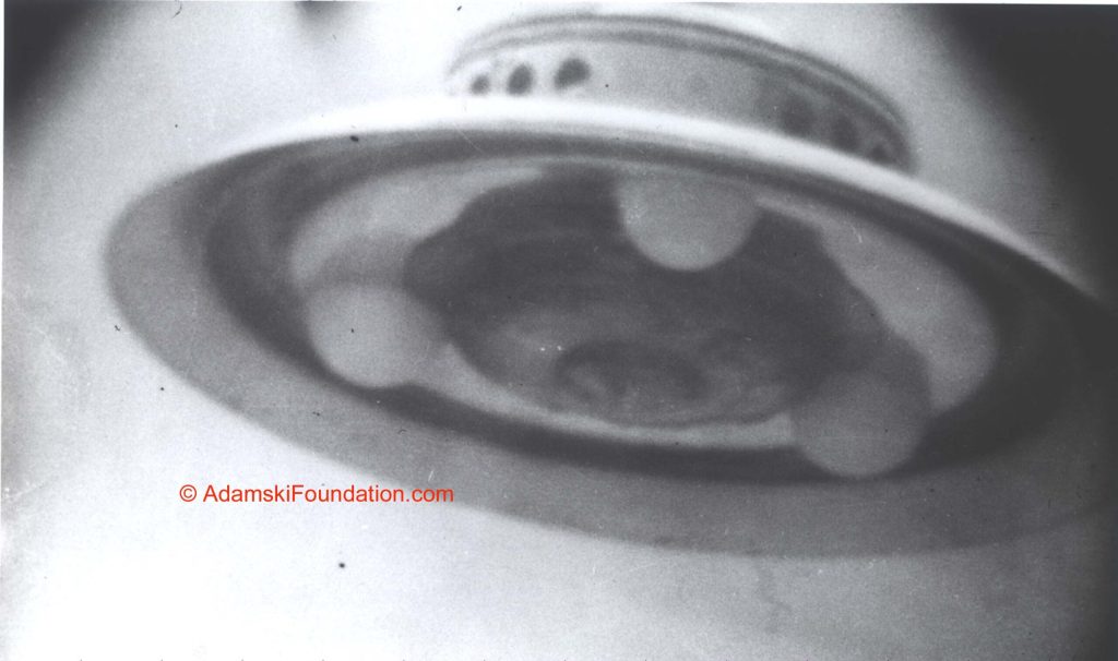 UFOオカルト伝説の謎 02.ジョージ・アダムスキーの空飛ぶ円盤同乗記（前編）