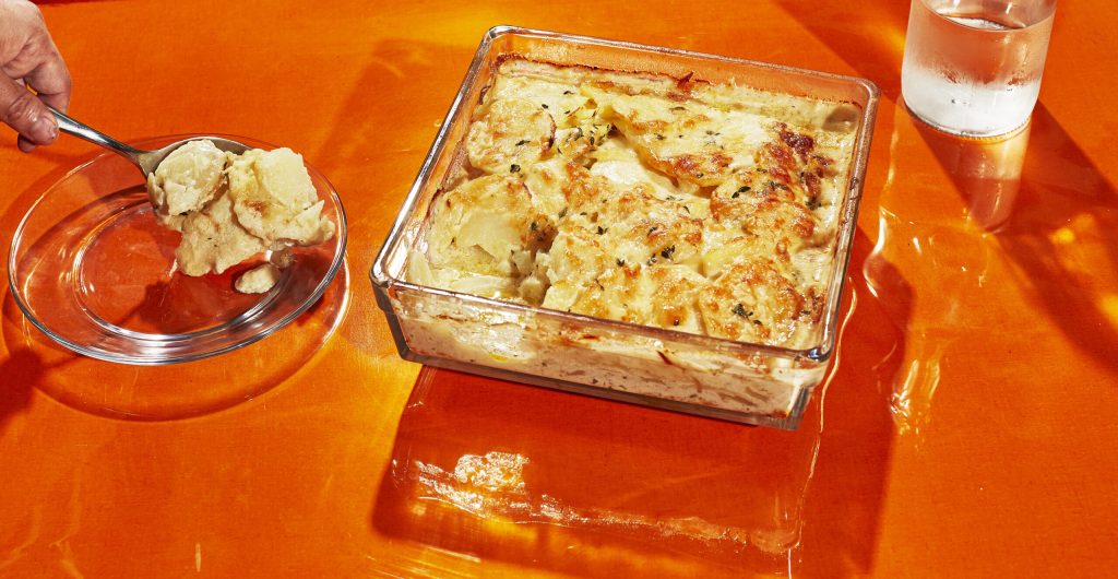 Patate gratinate con cipolla caramellata