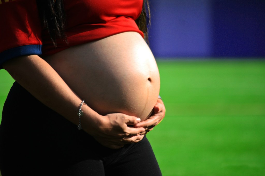 Jeg er en 29-årig gravid jomfru