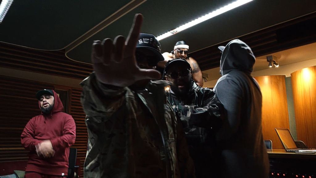SWIDT Talk About Backlash, Discount Taxis, and Their New EP