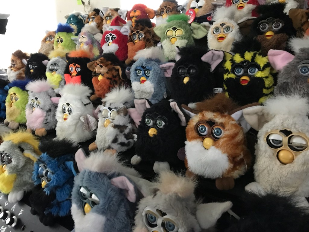 Мы спросили создателя органа из Furby: почему?