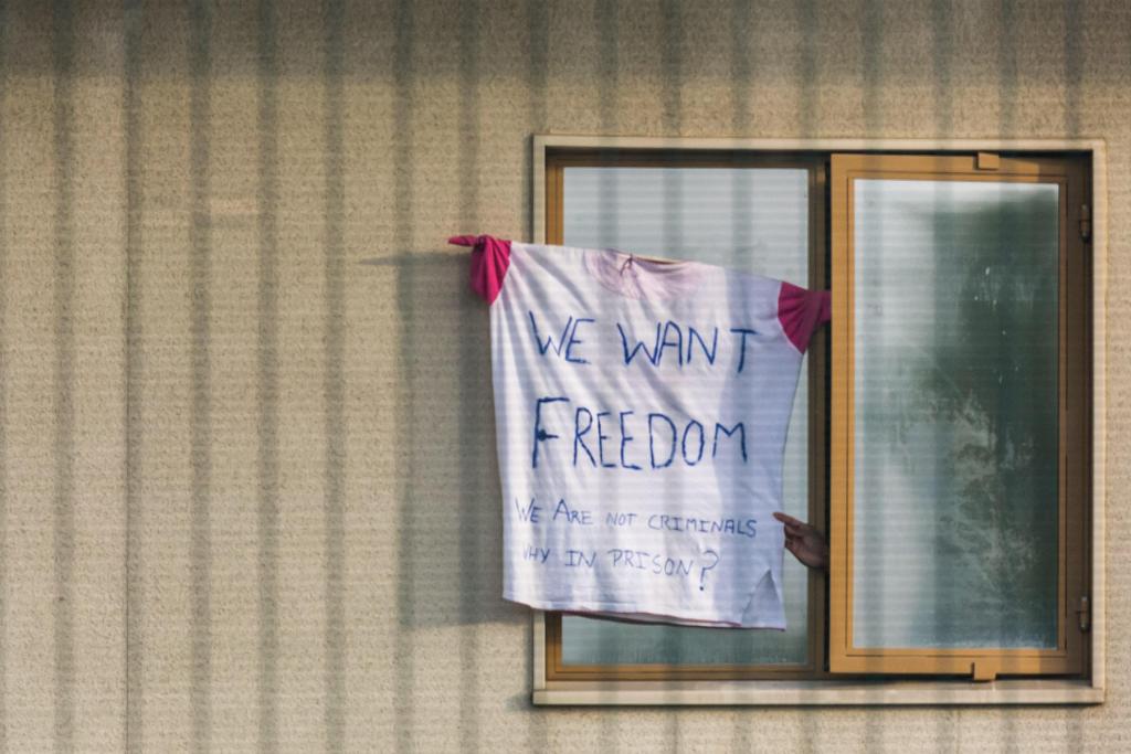 Hunger-Striking Yarl’s Wood Detainees Told They Could Be Deported Early for Protesting