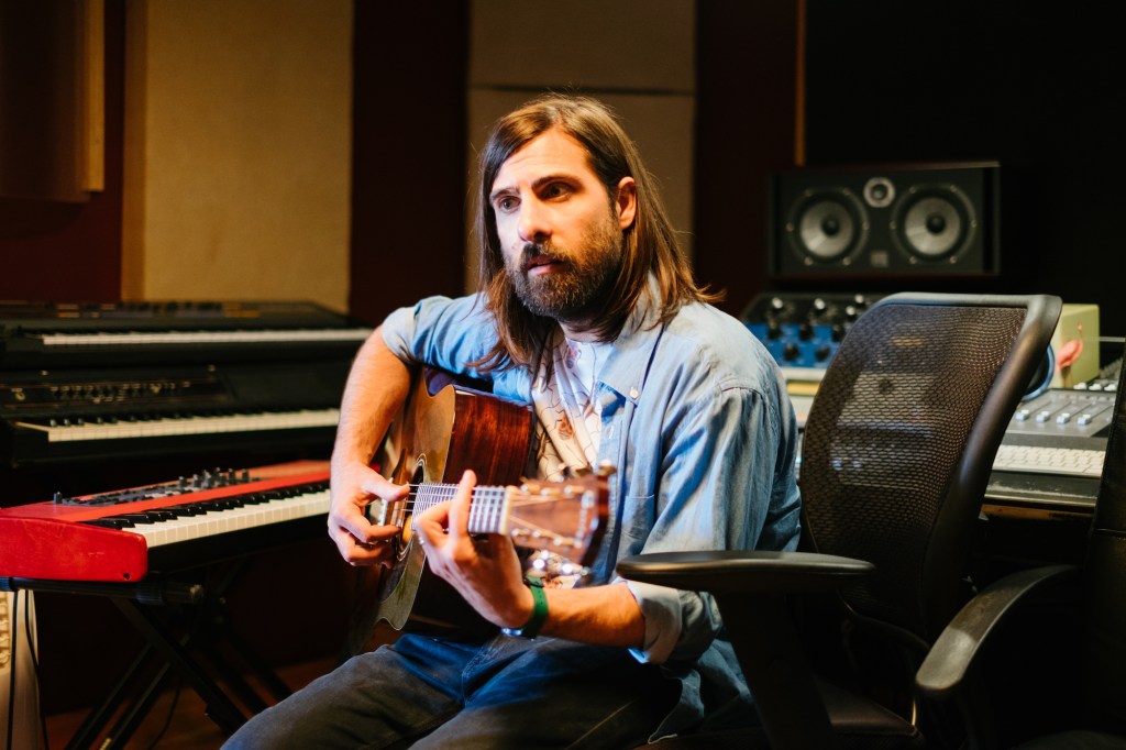 ‘Golden Exits’ Director Alex Ross Perry on What He Wishes He Knew as a Young Director