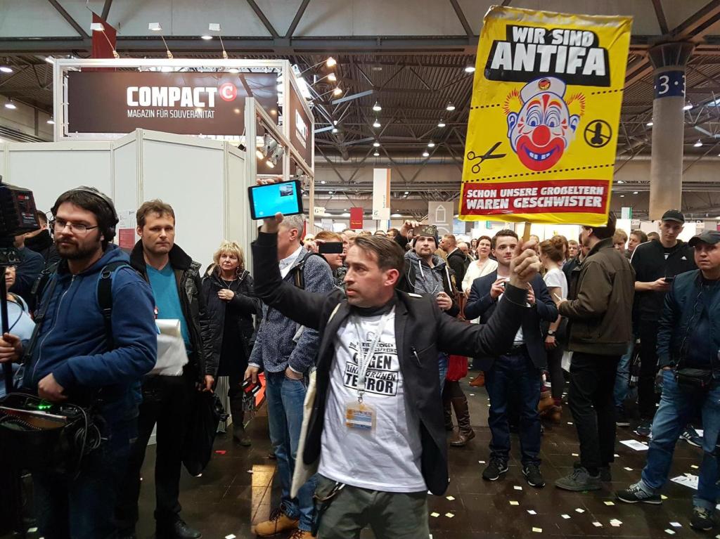 Rechtsextreme machen sich auf Leipziger Buchmesse breit – und haben damit auch noch Erfolg