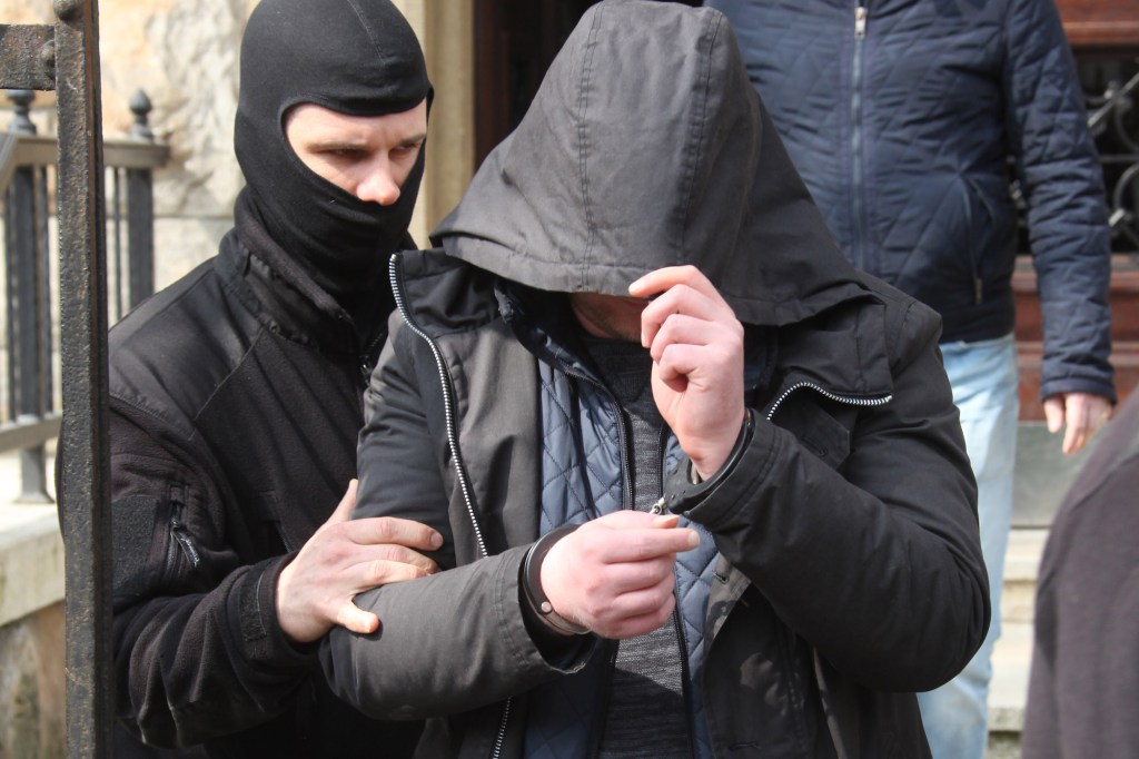Mutmaßlicher Betreiber von Migrantenschreck und größter deutscher Hetzseite festgenommen