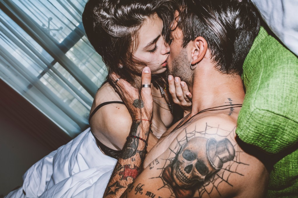 What It Means for Your Sex Life Now That the Worst-Ever Cases of Super Gonorrhea Are Here [Updated]