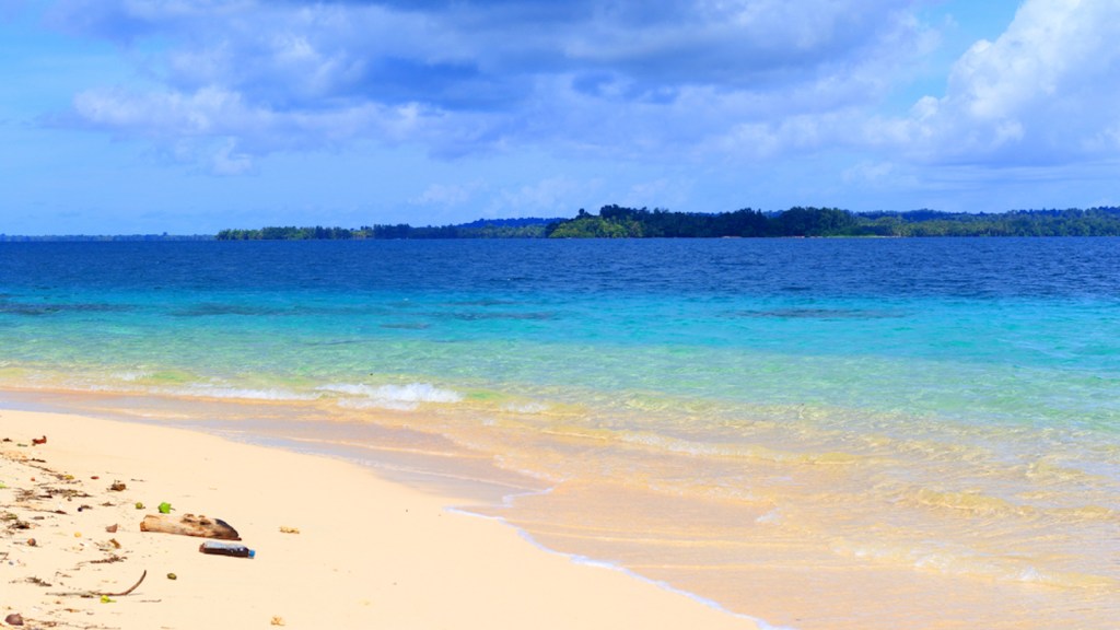 Australia Wants to Help Turn Manus Island Into a Tourist Hotspot