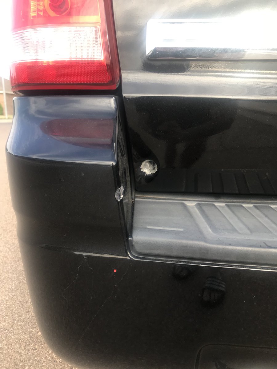 Șoferul Uber care s-a ales cu mașina ciuruită de gloanțe după cea mai proastă cursă