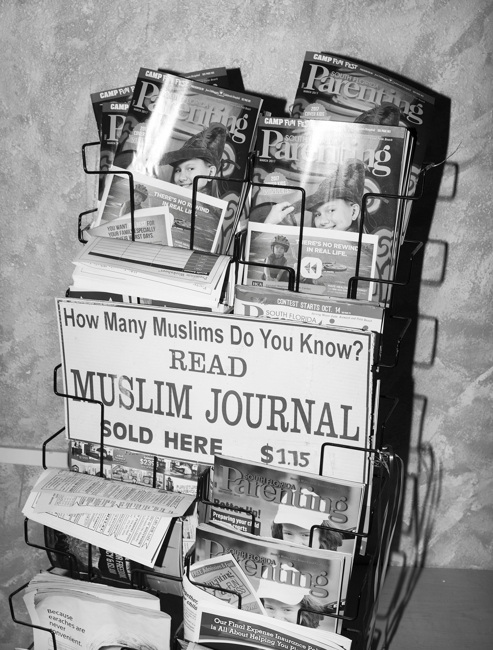 Rak majalah