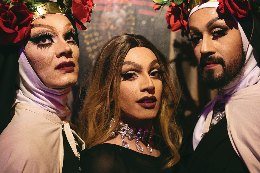 Todos deberíamos ser drag queens, al menos por una noche