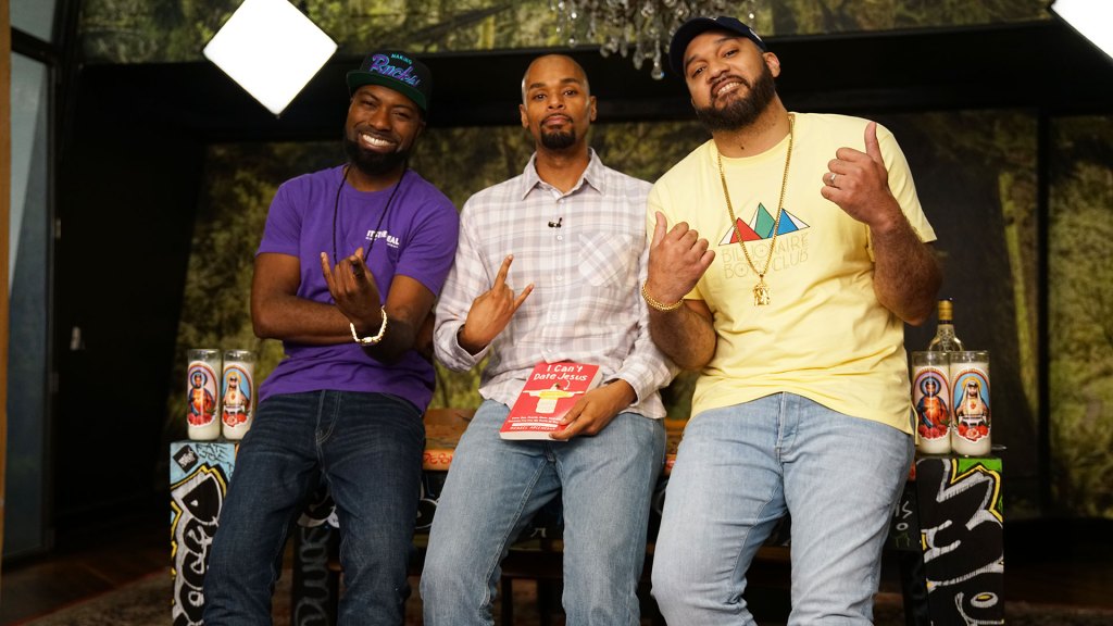 Tyska fetischister festar på ett tortyrskepp i senaste Desus & Mero