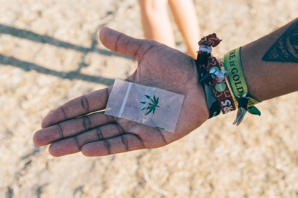 J’ai passé 24 heures avec un dealer à Dour