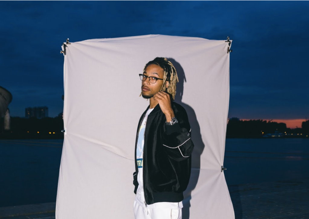 Brusselse rapper en alleskunner Krisy houdt niet van bling