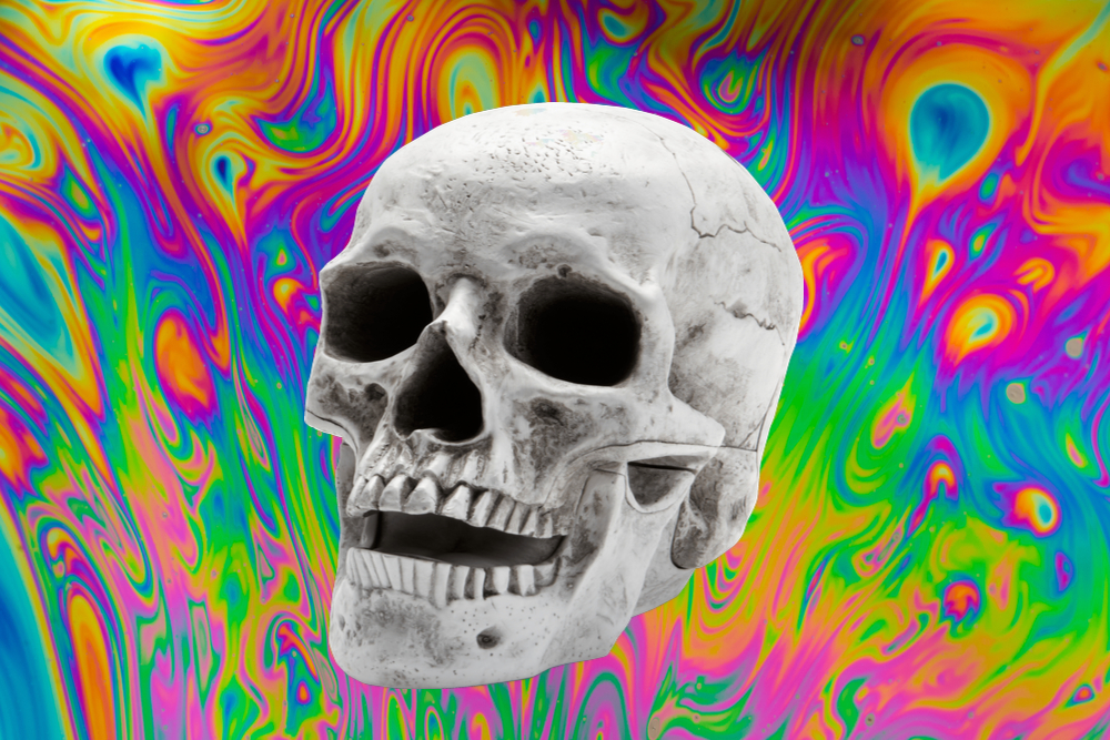 Por que usar DMT pode parecer com uma experiência de quase morte?