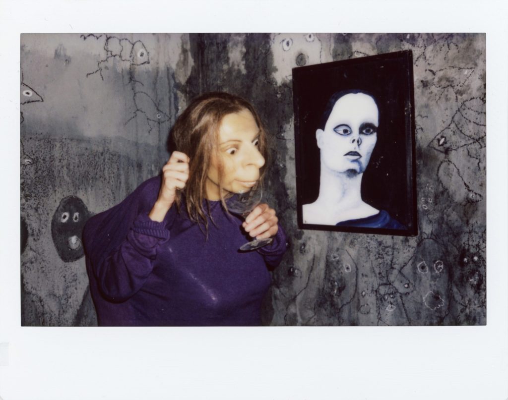 De polaroids van Roger Ballen komen regelrecht uit een nachtmerrie