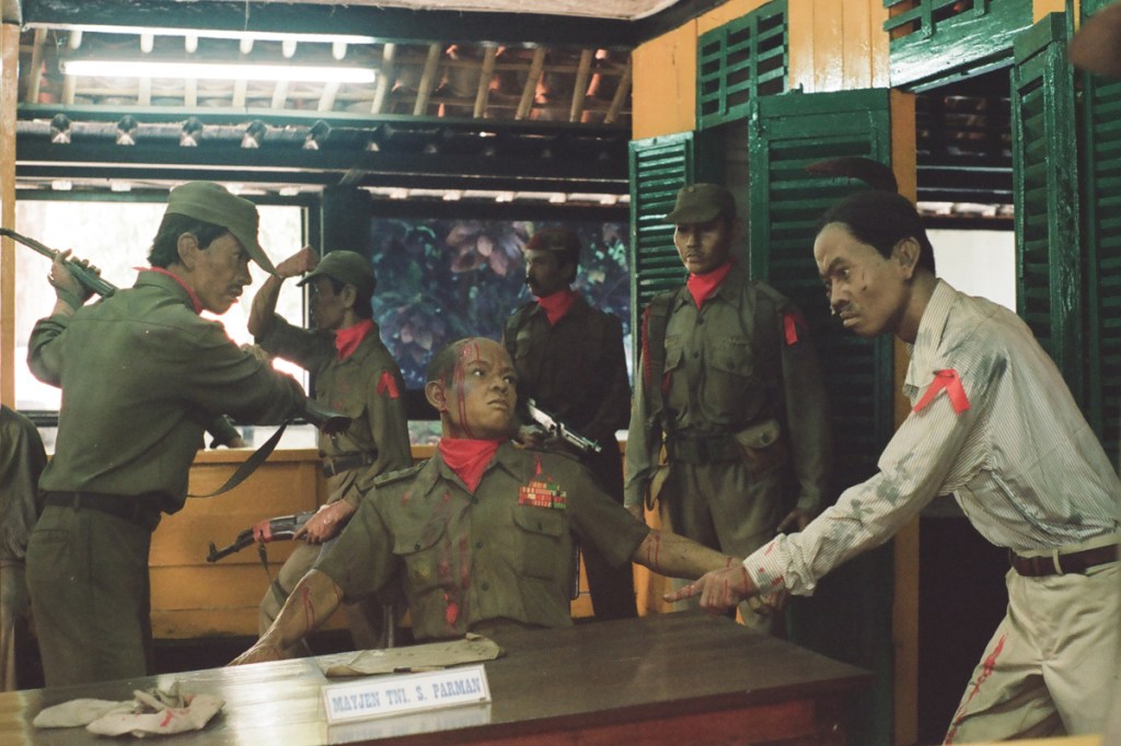 Sensasi ala ‘Rumah Hantu’ Museum Lubang Buaya yang Pengap dan Angker