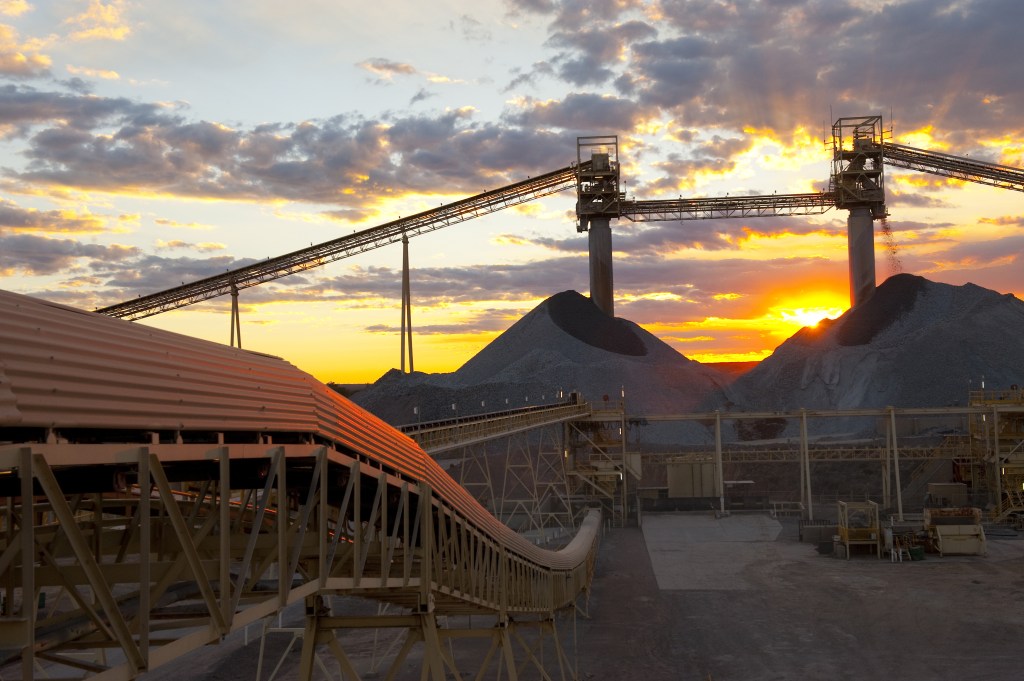 How Australian Mining Boomed—Until Cheap Laziness Caught Up